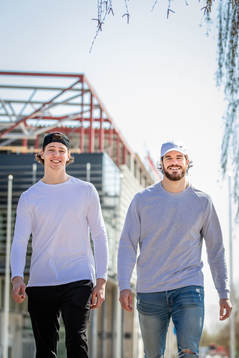 Rögles Moritz Seider och Eric Gelinas