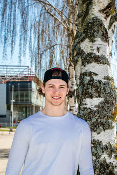 Rögles Moritz Seider och Eric Gelinas