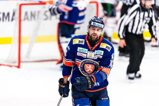 Växjös Emil Pettersson deppar