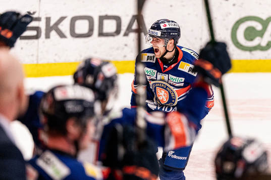 Växjös Jack Drury jublar