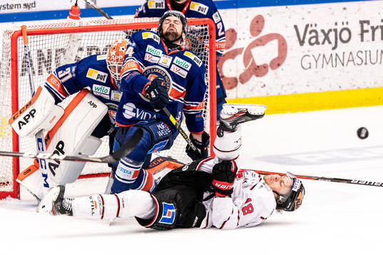 Växjös Tim Erixon och Örebros Rodrigo Abols