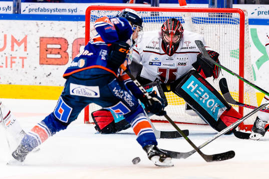 Örebros målvakt Jhonas Enroth