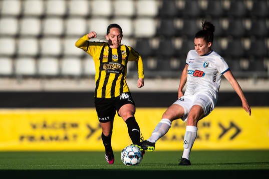 Häckens Elin Rubensson och Växjös Madeline Gotta