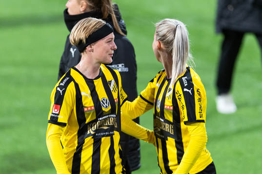 Häckens Luna Nörgaard Gevitz och Lotta Ökvist