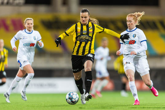Häckens Milica Mijatovic och Växjös Tilde Johansson