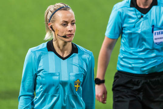 Assisterande domare Caroline Lindqvist