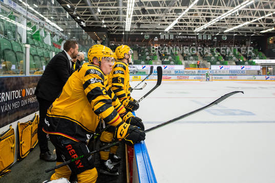 Skellefteås Adam Wilsby deppar