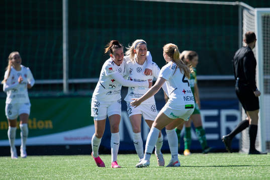 Rosengårds Olivia Schough jublar