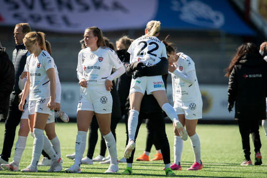 Rosengårds Olivia Schough jublar