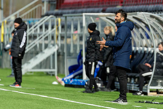 Norrbys manager Mak Lind reagerar