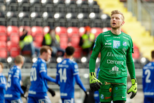 Norrbys målvakt Anton Cajtoft deppar