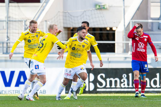 Falkenbergs Edi Sylisufaj jublar
