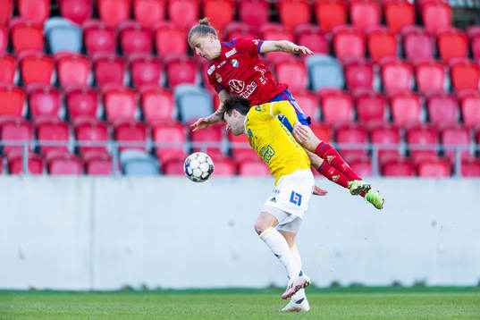Falkenbergs Lorik Ademi och Östers Jesper Jonasson