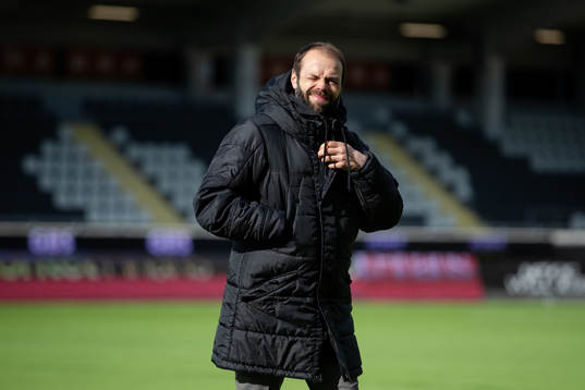 Häckens tränare Andreas Alm deppar