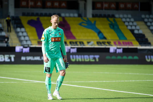 Häckens målvakt Pontus Dahlberg deppar