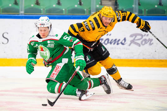 Rögles Moritz Seider och Skellefteås Darren Nowick
