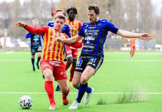 Örebro Syrianskas Kevin Johansson och Karlstads Stefan