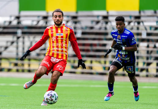 Örebro Syrianskas Mirza Turan och Karlstads Chovanie