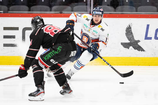 Växjös Jack Drury och Örebros Joonas Rask