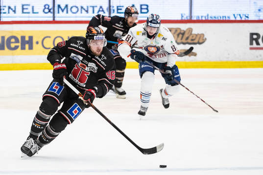 Örebros Robin Kovacs och Växjös Fredrik Karlström