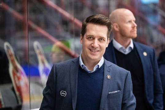 Växjös tränare Sam Hallam