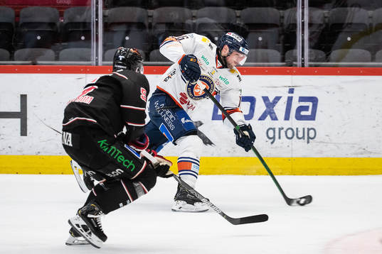 Växjös Brendan Gaunce och Örebros Gustav Backström