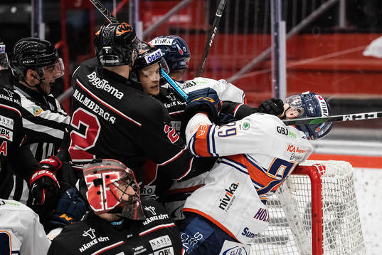 Örebros Kristian Näkyvä och Växjös Pontus Holmberg