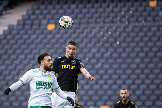 s Mikael Lustig