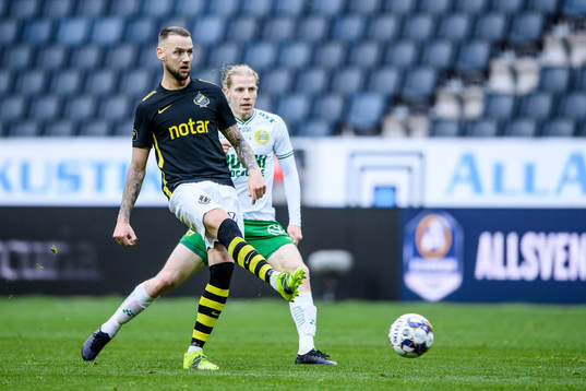 s Alexander Milosevic och Hammarbys Gustav Ludwigson