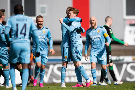 Bläddra bland fler bilder av Fotboll, Allsvenskan, Varberg - Djurgården