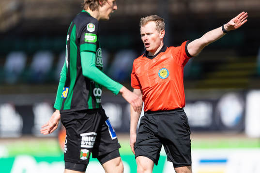 Domare Fredrik Klitte