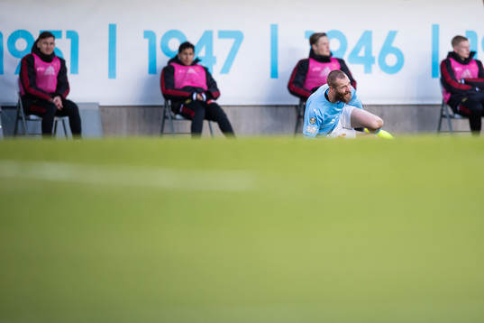 Malmö FFs Jo Inge Berget har ont