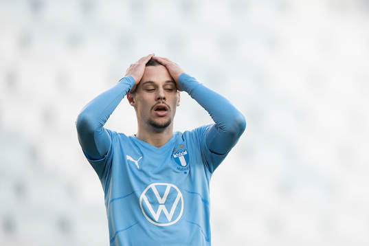 Malmö FFs Veljko Birmancevic deppar
