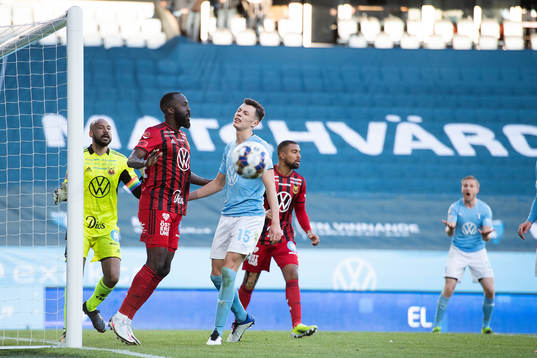 Malmö FFs Anel Ahmedhodzic deppar