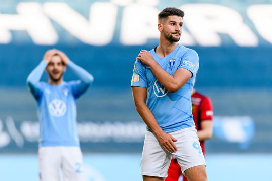 Malmö FFs Antonio Colak deppar