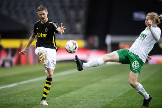 s Mikael Lustig och Hammarbys Gustav Ludwigson