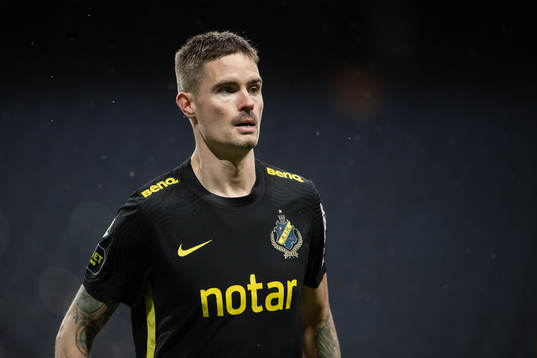 s Mikael Lustig
