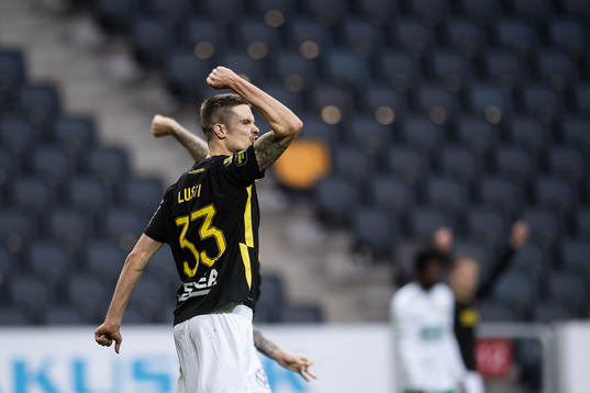 s Mikael Lustig jublar