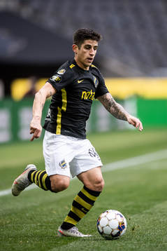s Nicolas Stefanelli