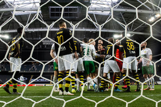 Ett bråk uppstår mellan spelarena