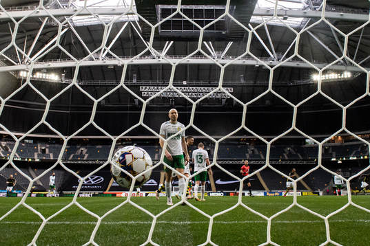 Hammarbys Jon Gudni Fjoluson deppar