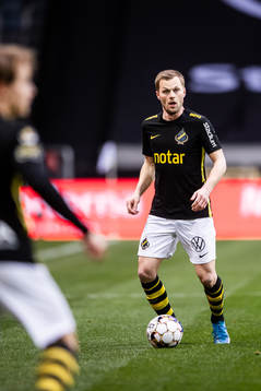 s Sebastian Larsson