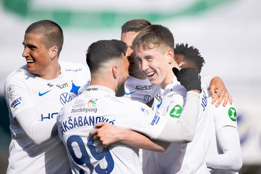 IFK Norrköpings Isak Bergmann Johannesson  jublar