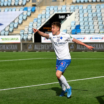 IFK Norrköpings Isak Bergmann Johannesson reagerar när