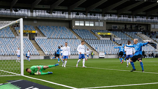 Mål 0-1 av Halmstads Markus Antonsson förbi IFK