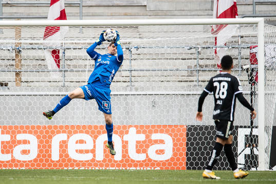 Örebros målvakt Bobby Allain