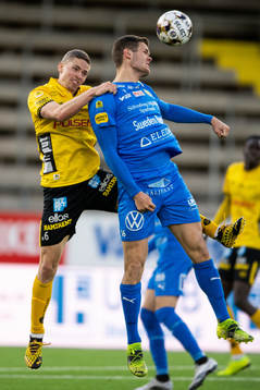 Elfsborgs André Rømer och Mjällbys Jacob Bergström