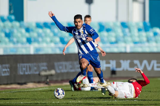 IFK Göteborgs Hosam Aiesh och Degerfors Christos Gravius