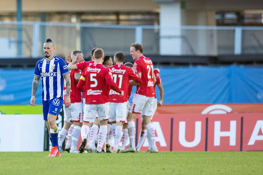 Degerfors Johan Bertilsson jublar