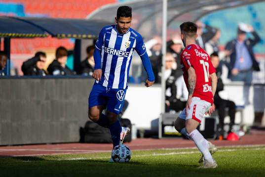 IFK Göteborgs Hosam Aiesh mot Degerfors Anton Kralj